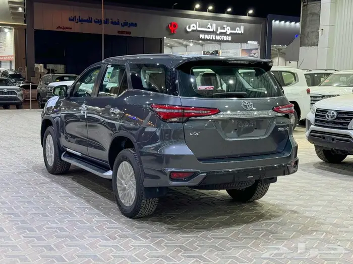 تويوتا فورتشنر في إكس3 اس فل رمادي بنزين 2025 اقل سعر 46
