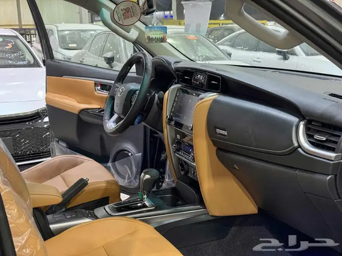 تويوتا فورتشنر في إكس3 اس فل رمادي بنزين 2025 اقل سعر 36