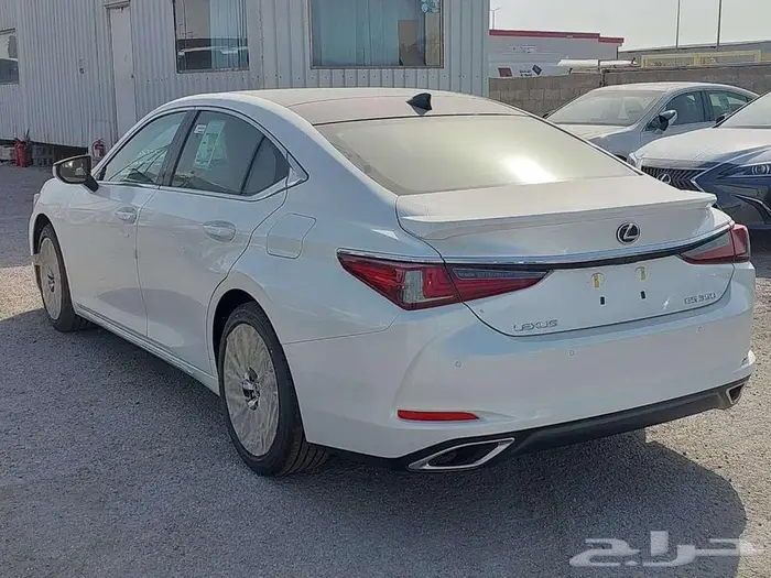 لكزس ES350 DD سعودي موديل 2025 كاش واقساط 2
