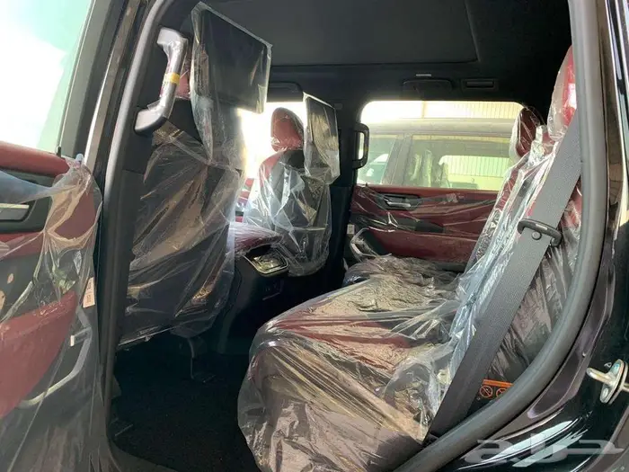 نيسان باترول بلاتنيوم موديل 2026 خليجي اسود 9