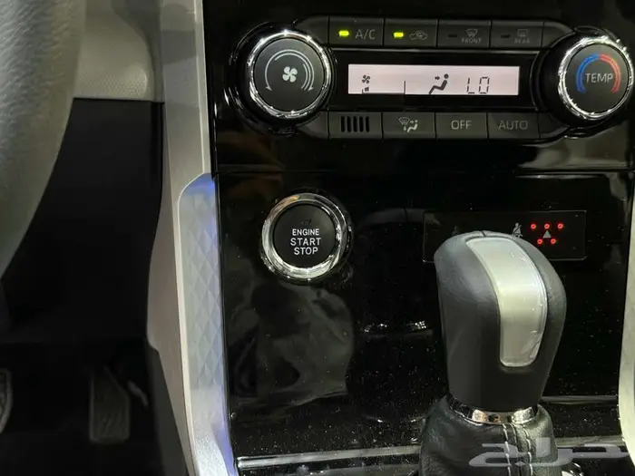 تويوتا فيلوز ابيض بنزين 2025 اقل سعر كاش واقساط 6