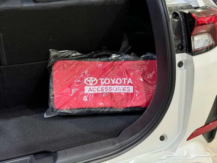 تويوتا فيلوز ابيض بنزين 2025 اقل سعر كاش واقساط 37