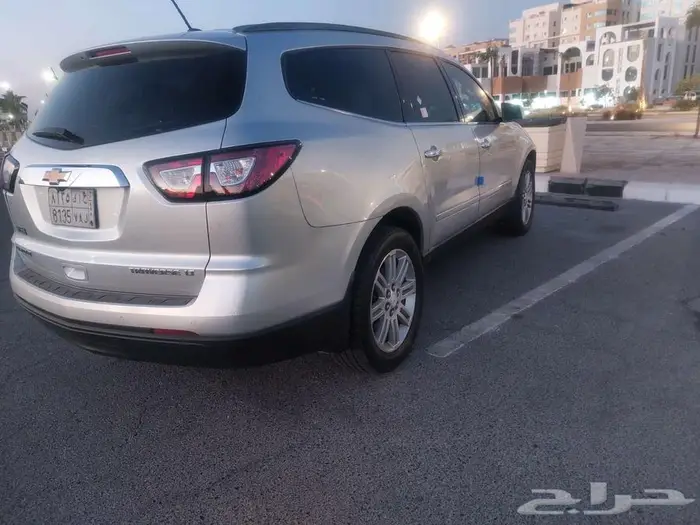 شفروليه ترافيرس 8