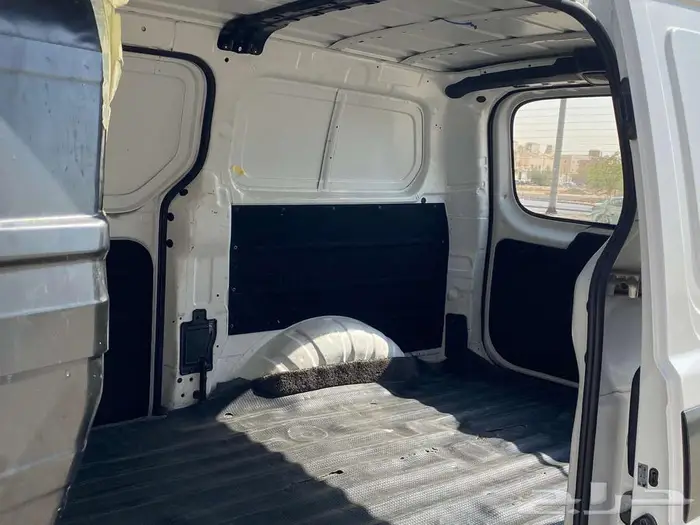 هونداي اتش ون بضاعه بنزين قير عادي 2018 8