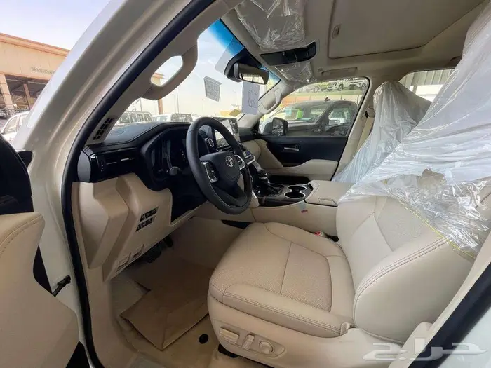 تويوتا لاندكروزر جي اكس ار L4 سعودي 2026 10