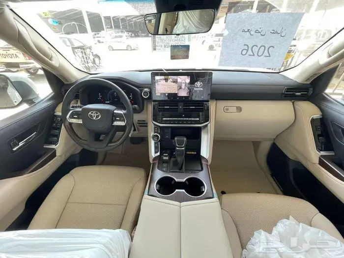 تويوتا لاندكروزر جي اكس ار L4 سعودي 2026 12