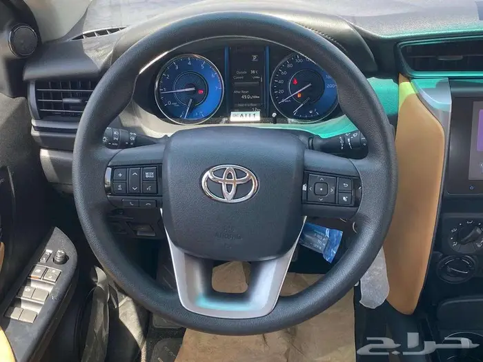 تويوتا فورتشنر GX2 بنزين دبل و بدون سعودى موديل 2025 11