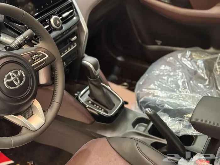 تويوتا أوربان كروزر GLX 2026 امتلك سيارتك باسهل الاجرائات 7