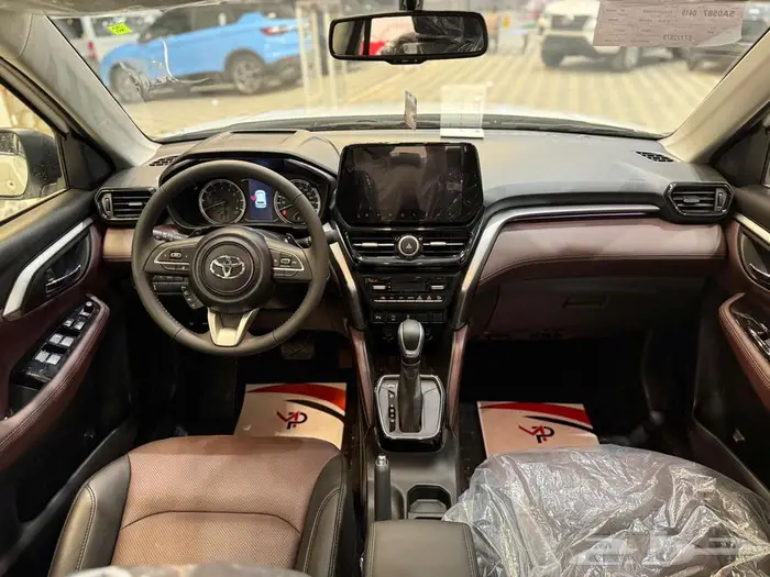 تويوتا أوربان كروزر GLX 2026 امتلك سيارتك باسهل الاجرائات 4