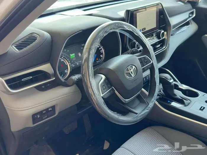 تويوتا هايلاندر GLE نص فل دبل 2025 سعودى 10