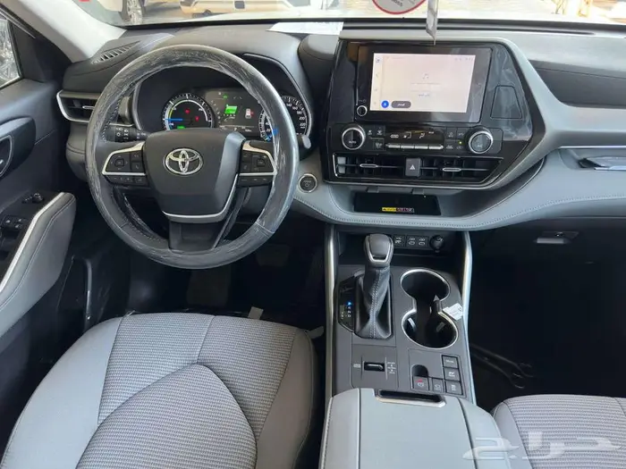 تويوتا هايلاندر GLE نص فل دبل 2025 سعودى 17