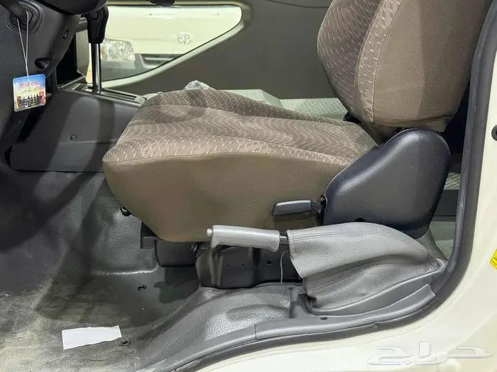 تويوتا باص كوستر 20 راكب أتوماتيك ابيض ديزل 2025 اقل سعر 32