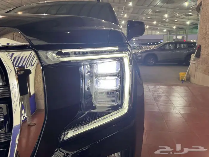 جي ام سي يوكن 2023 SLE دبل 3