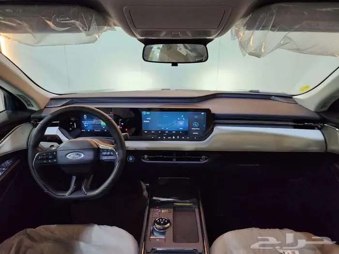 فورد تورس ترند 2026 6