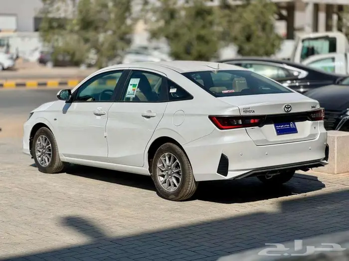 تويوتا يارس y 2026 ستاندر بالنقد والتقسيط 4