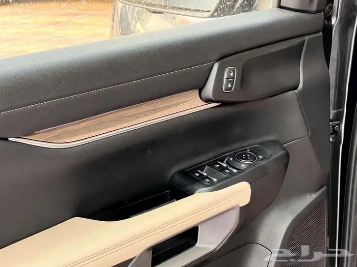 فورد ايفرست 2025ليمتد 14