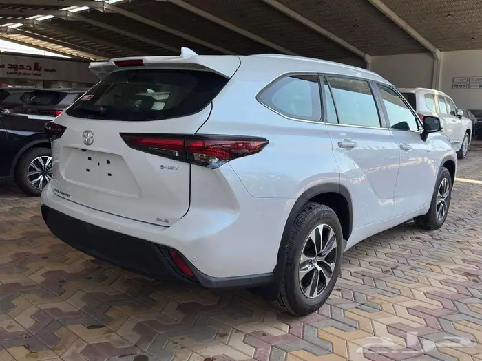 تويوتا هايلاندر GLE هايبرد 2025 كاش وا اقسط 18