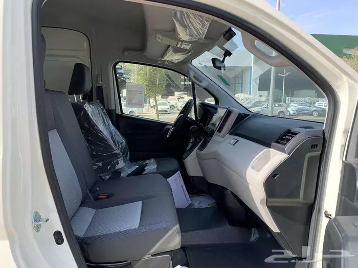 تويوتا هايس بضاعه سقف عالي قير اوتوماتيك ديزل موديل 2026 14