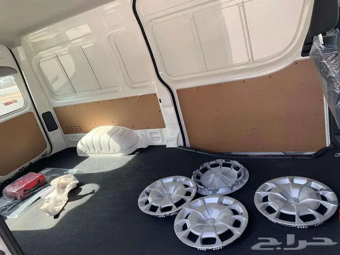 تويوتا هايس بضاعه سقف عالي قير اوتوماتيك ديزل موديل 2026 15