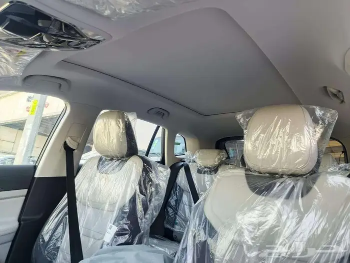 فورد تريتوري تيتانيوم بلس موديل 2025 سعودي 9