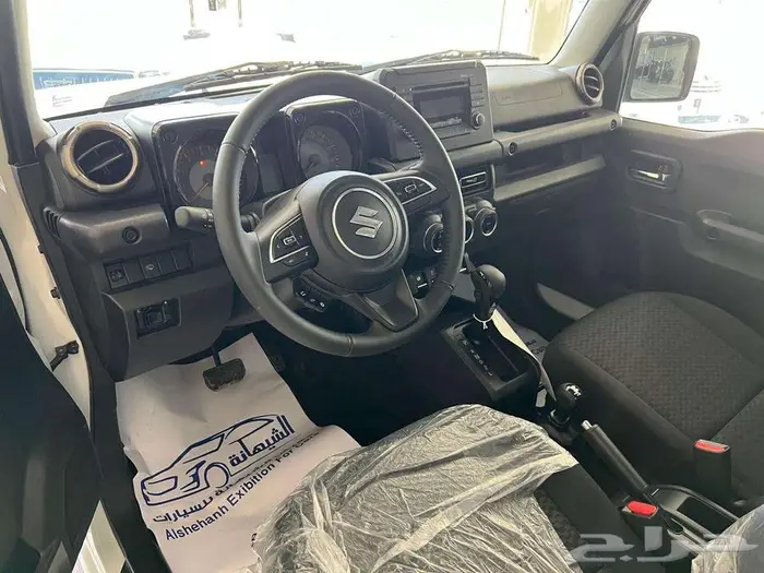 سوزوكي جمني فل GLX باب 2025 ب 72500 غير شامل الضريبة 8