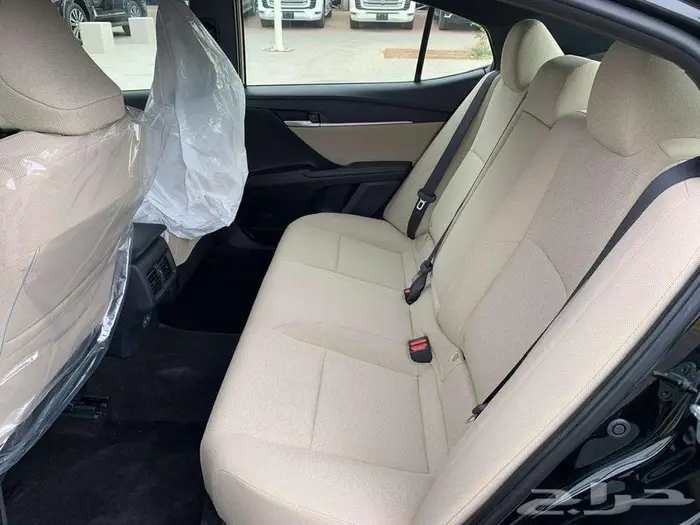 تويوتا كامرى E موديل 2025 7