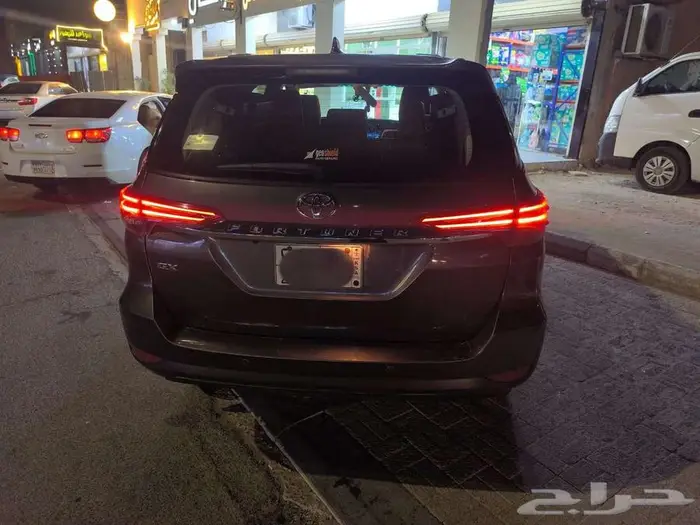 تويوتا فورتشنر 2018   4 سلندر 9