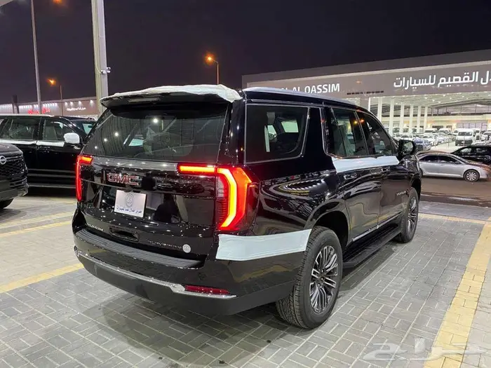 جمس يوكون اليفيشن 2025 اسود خليجي 20