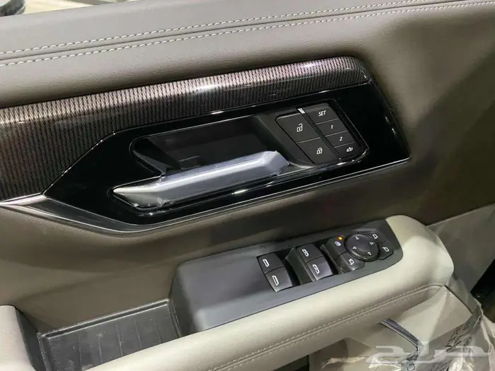 جمس يوكون اليفيشن 2025 اسود خليجي 31