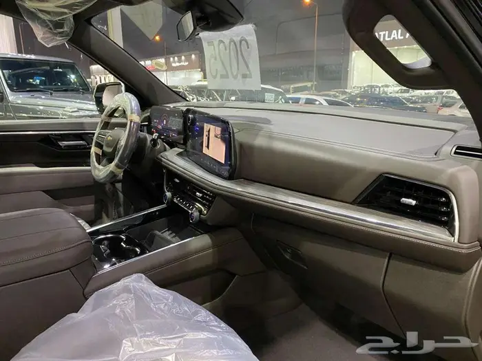 شيفروليه تاهو 2025 اسود LS خليجي 12