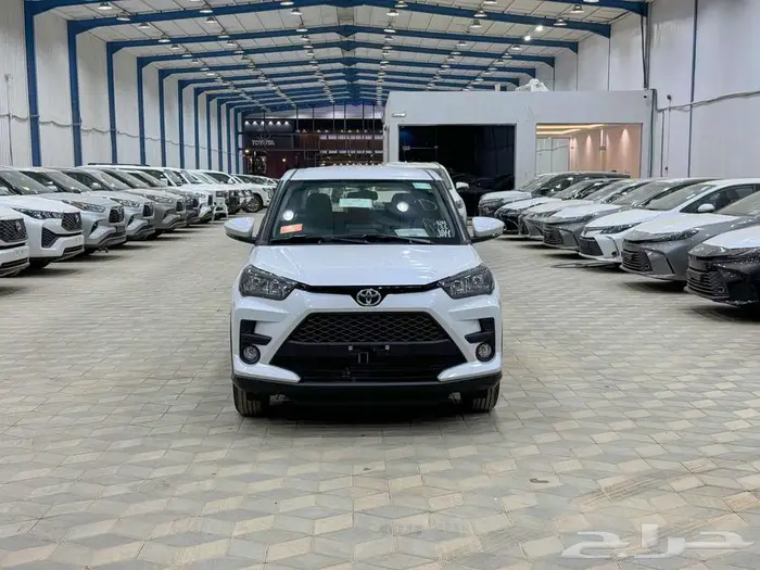 تويوتا رايز ستاندر ابيض بنزين 2026 اقل سعر كاش وبنوك 0