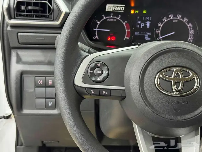 تويوتا رايز ستاندر ابيض بنزين 2026 اقل سعر كاش وبنوك 31