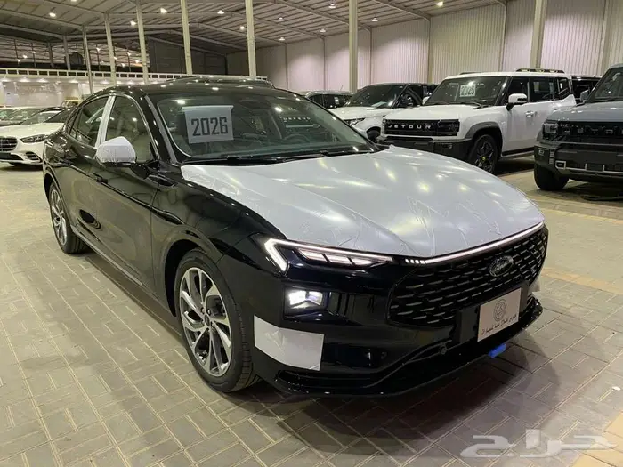 فورد تورس تيتانيوم 2026 اسود سعودي 6