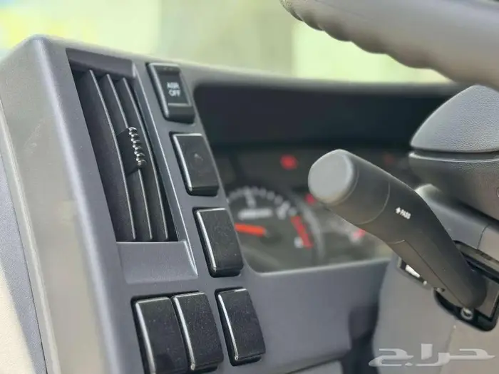 ايسوزو ديانا NPR 2025 مبيعات الكاش والتقسيط شركات 13