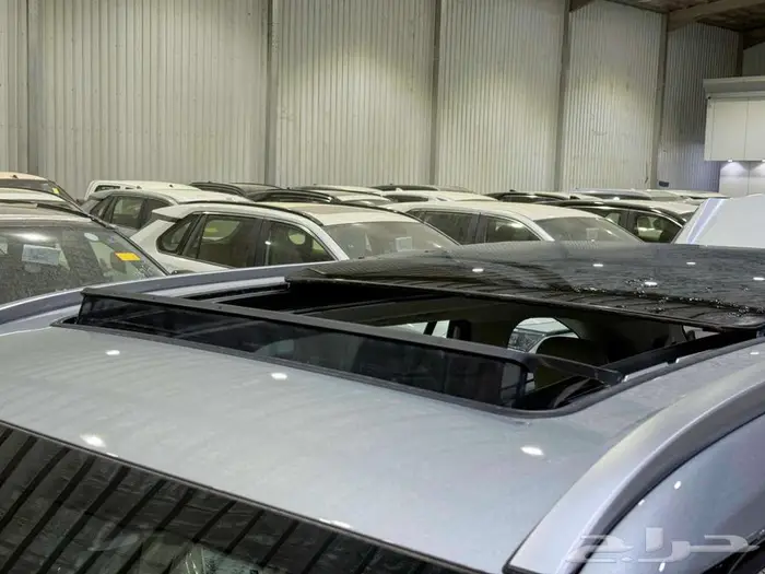 تويوتا هايلاندر لميتد فل فضي هايبرد 2025 اقل سعر 9