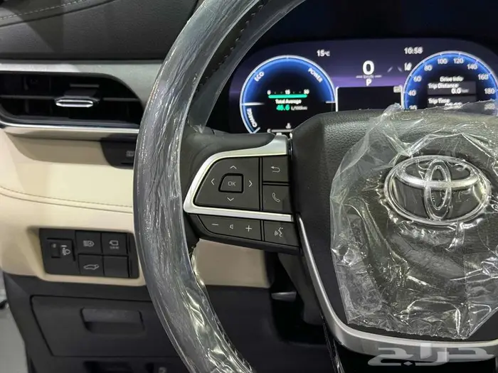 تويوتا هايلاندر لميتد فل فضي هايبرد 2025 اقل سعر 27