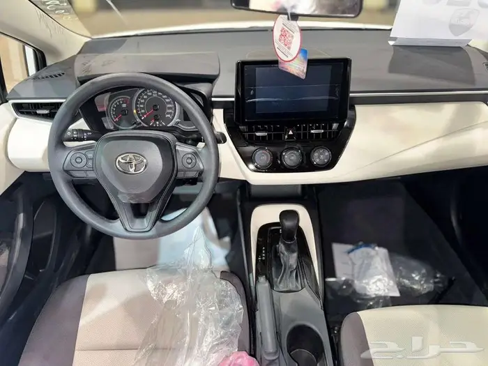 تويوتا كرولا XLI ستندر 2000 سى سى سعودي موديل 2025 6