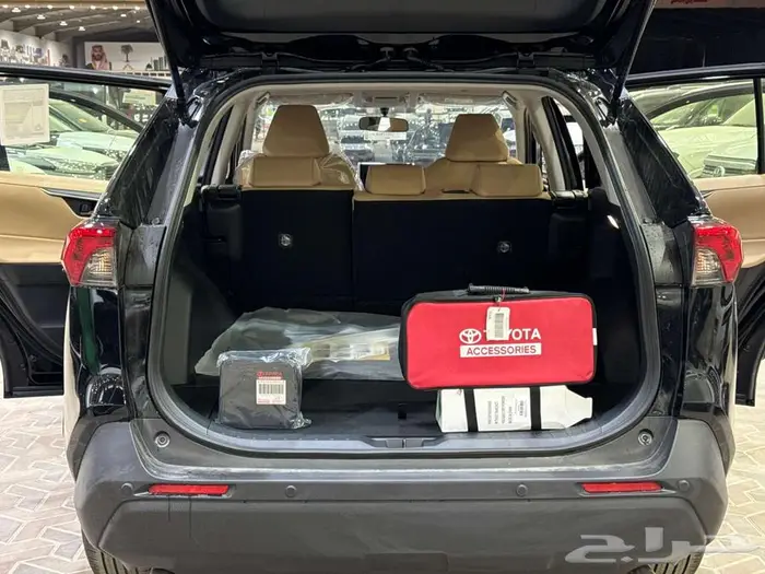 تويوتا رافور ستاندر دبل اسود هايبرد 2025 اقل سعر 27