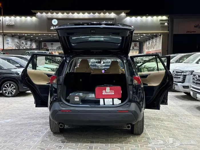 تويوتا رافور ستاندر دبل اسود هايبرد 2025 اقل سعر 24