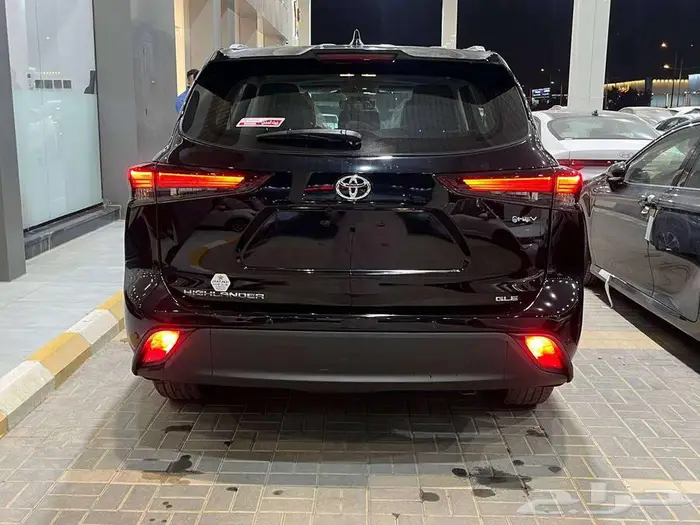 تويوتا هايلاندر نص فل 2025 1