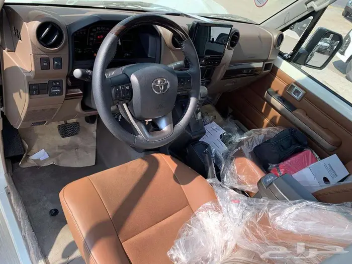 تويوتا شاص رفرف ونش ديزل 2025 8