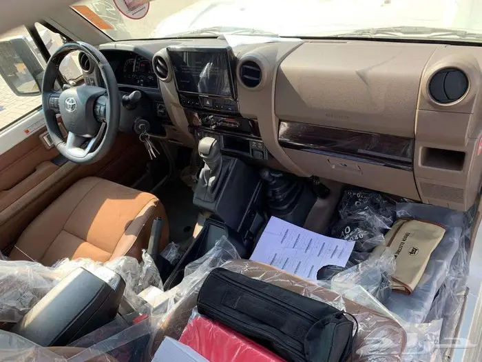 تويوتا شاص رفرف ونش ديزل 2025 6