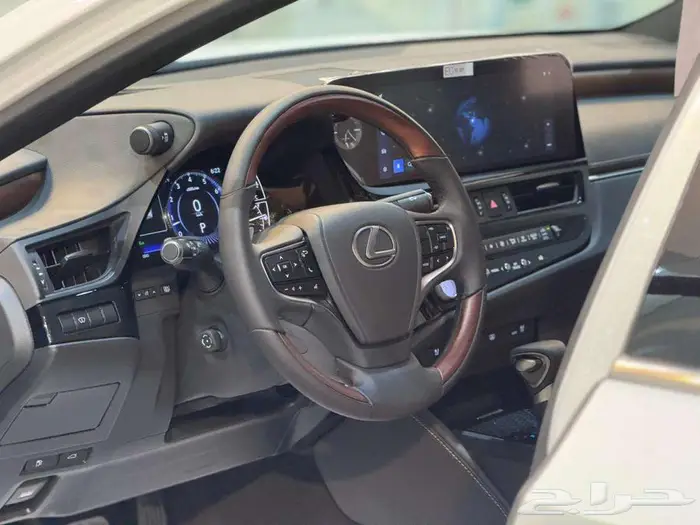 لكزس ES350 cc 2025 (بريمي) كاش واقساط 10
