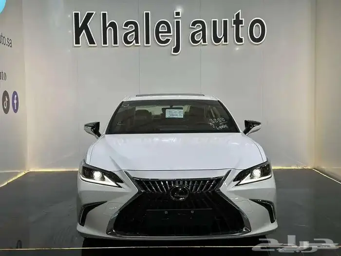 لكزس ES300 هايبرد موديل 2025 دفعتين الانماء والجزيره 0 ربح 1