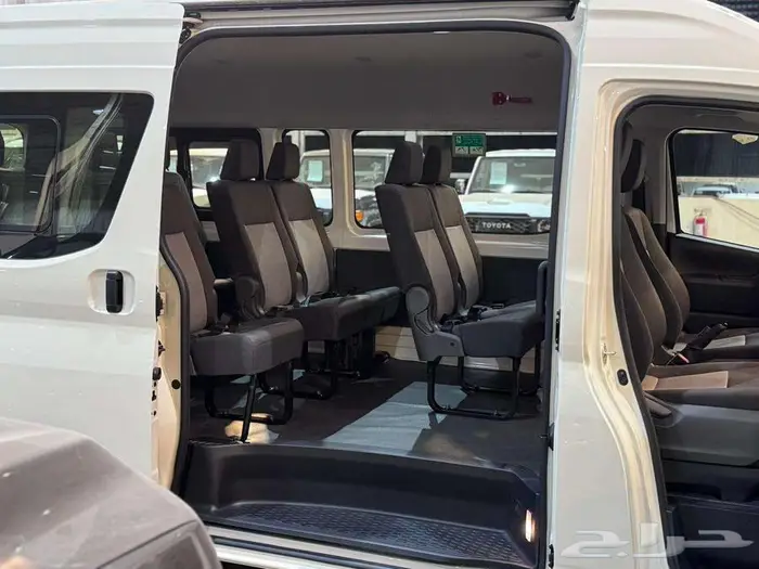 تويوتا باص هايس بنزين قير عادي 2025 خليجي كاش واقساط 12