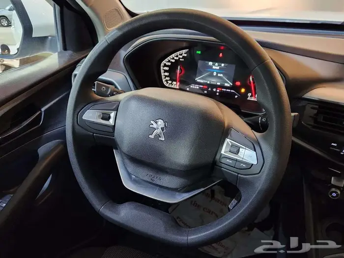 بيجو لاندتريك 2023 ديزل دبل وبدون دبل 18