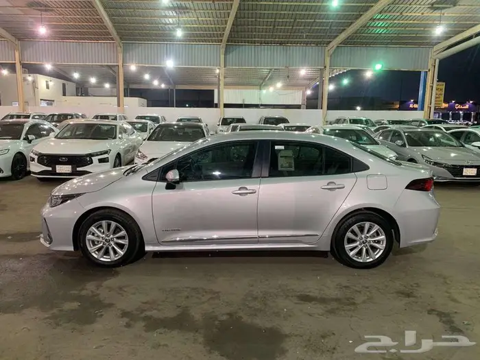 تويوتا كرولا موديل 2025 نص فل ماكينه 2000 4