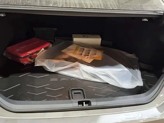 تويوتا كامري ( E-LE ) بنزين 2025 سعودي ( اقل سعر ) بطاقه 9