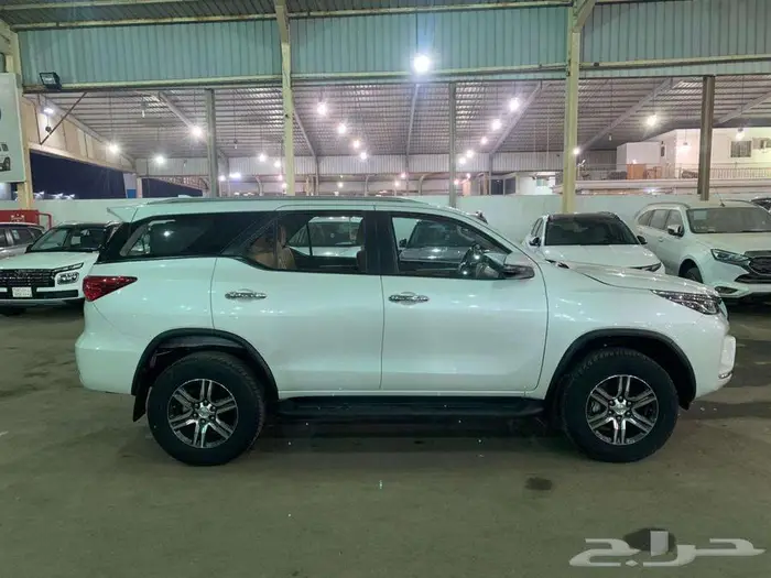 تويوتا فورتشنر موديل 2024 ( 6سلندر ) 4