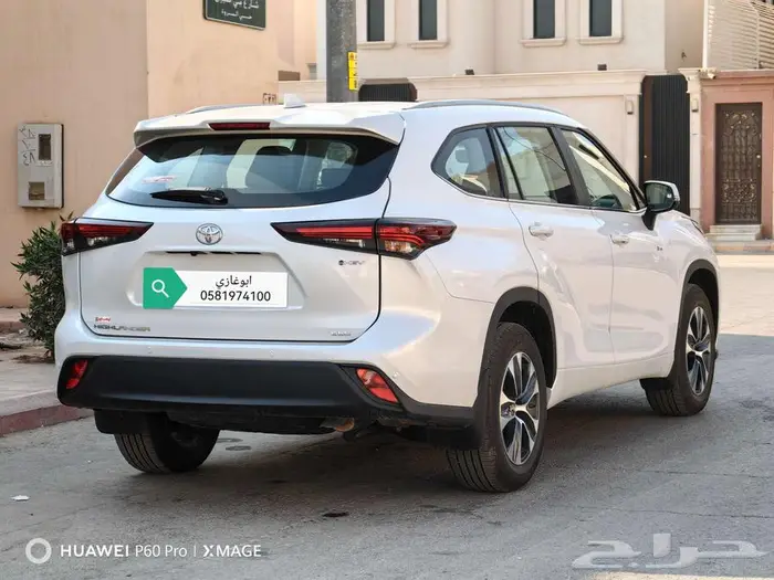 تويوتا هايلاندر هايبرد GLEموديل 2025 11